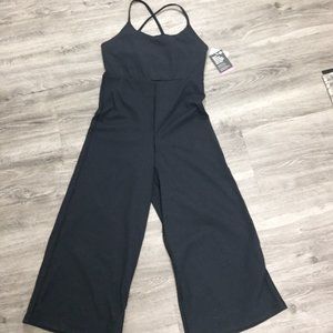 Black GapFit Romper, M